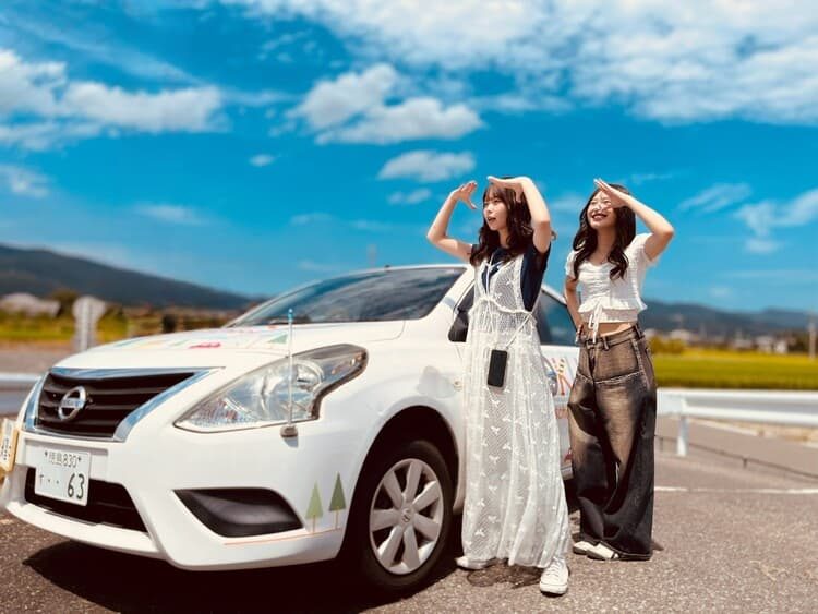 あほくドライビングスクールの教習車