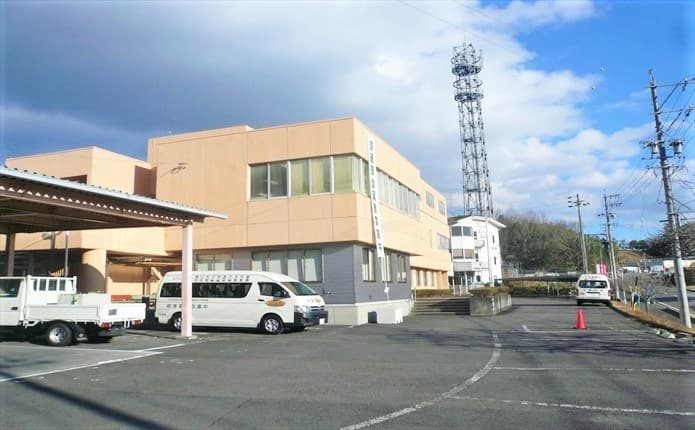 中濃自動車学校の校舎と教習コース