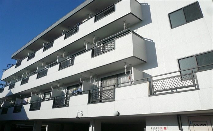 中濃自動車学校の女子寮ソシア29の外観