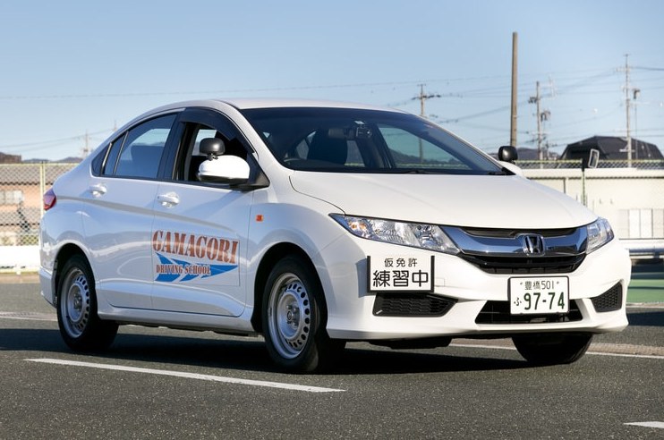 蒲郡自動車学校の教習車