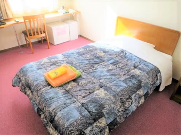 殿岡温泉 湯元 湯〜眠の部屋