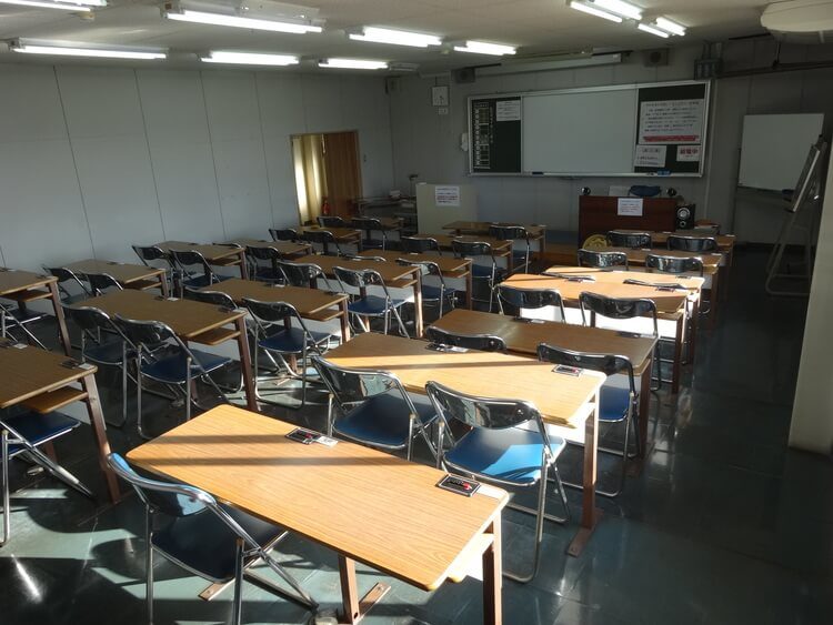 加東自動車教習所の学科教室