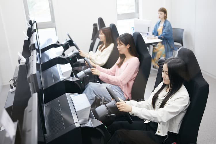 君津モータースクールのシミュレーター