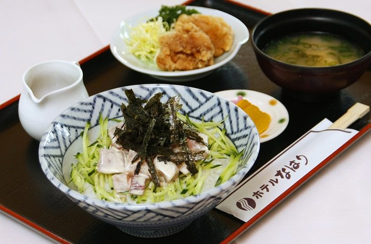 ホテルなはりの食事