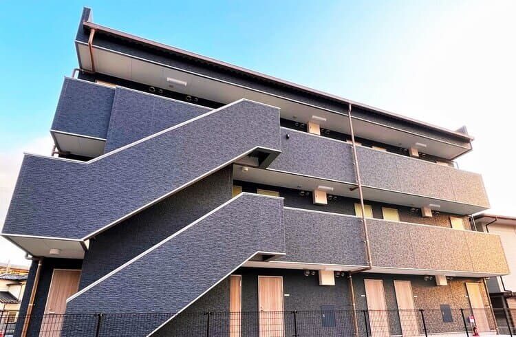 学校寮グレンディール一宮の外観