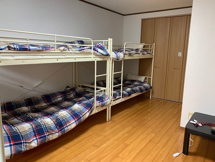 セントラルの二段ベッドの部屋