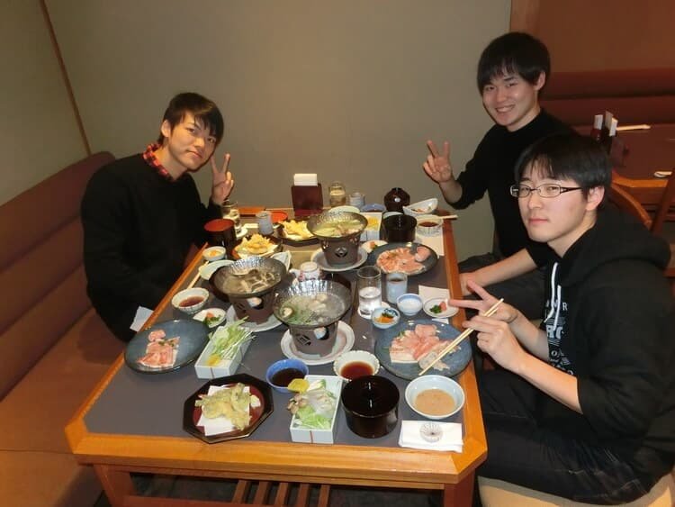 合宿生の鍋料理