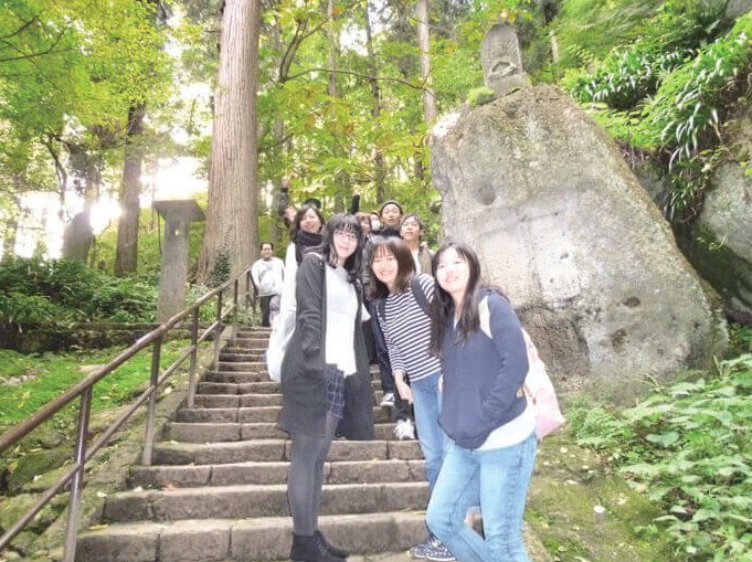 山寺（立石寺）の石段