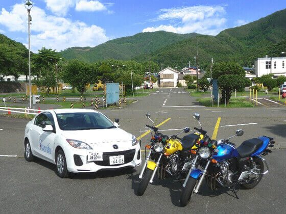 三陸自動車学校の教習コースと教習車
