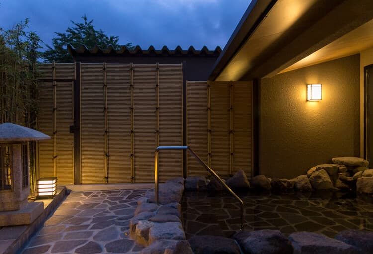 四季の宿 天瑞の外観