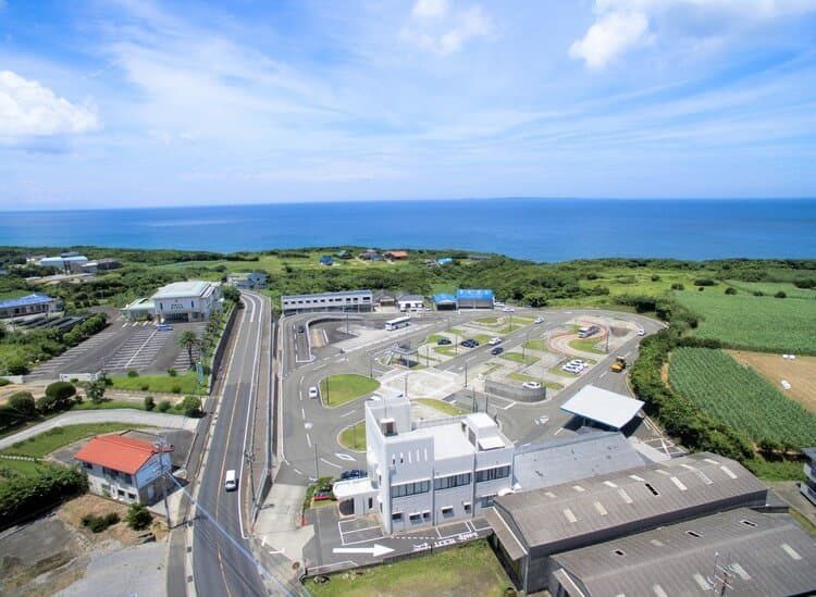 種子島自動車学校の教習コースを上から見た写真