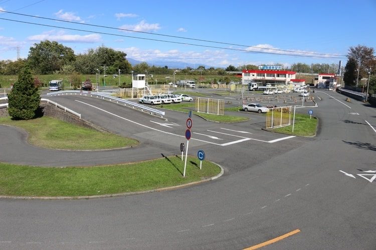 柳瀬橋自動車教習所の場内コース